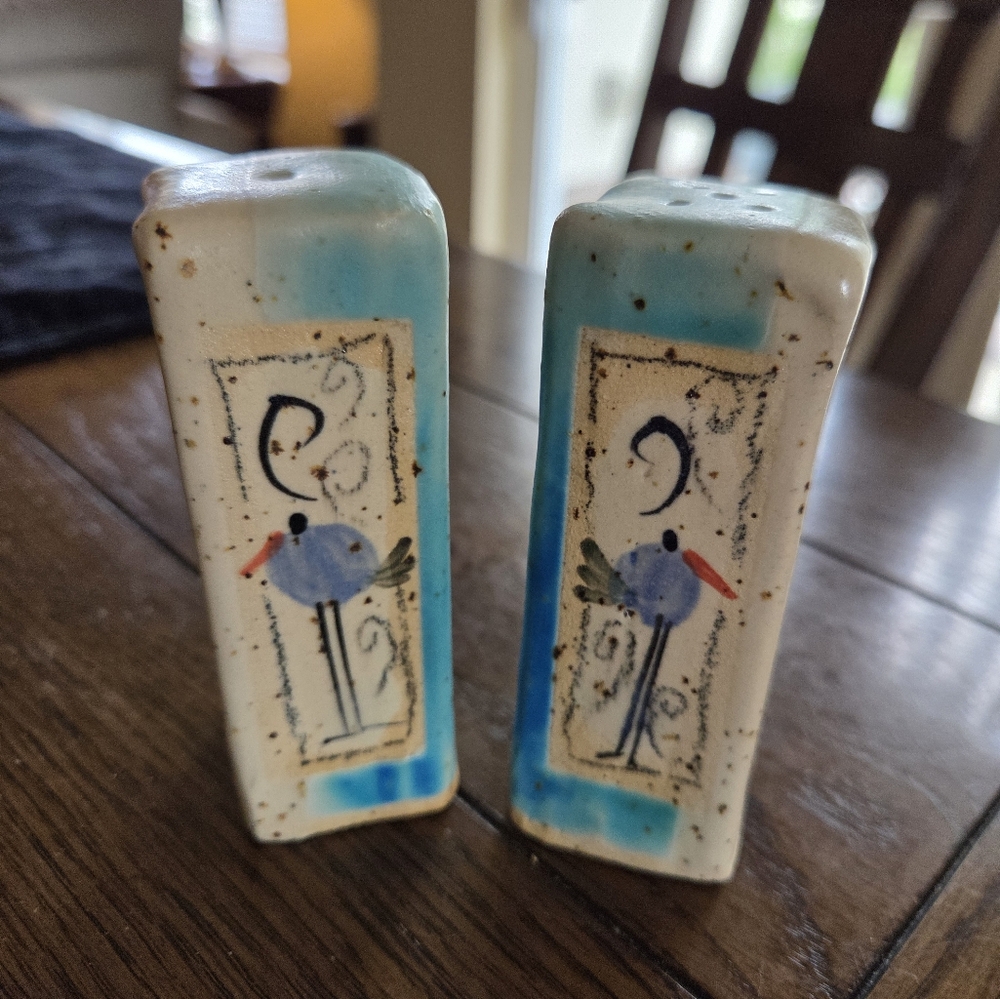 Quirky Long Legged Bird Pottery Salt & Pepper Shakers